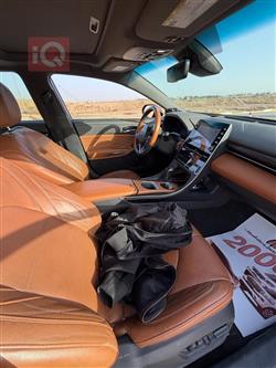 تويوتا أفالون